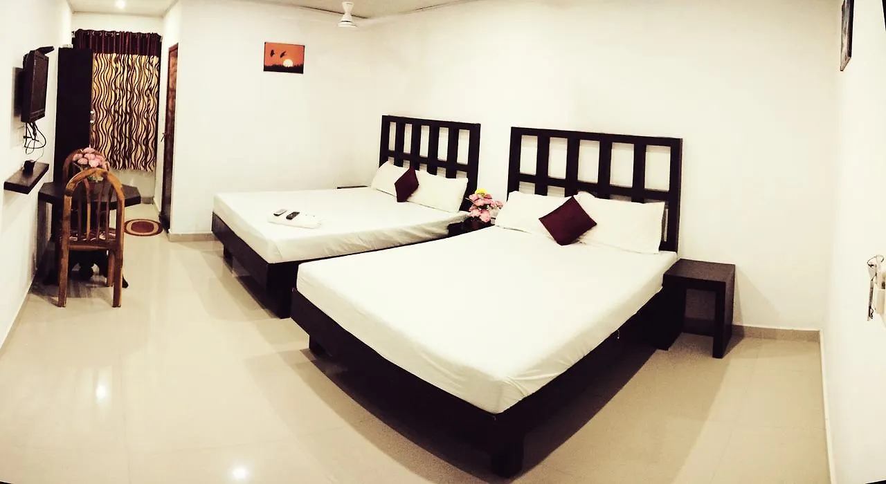 فندق New Seaside Residency Alappuzha